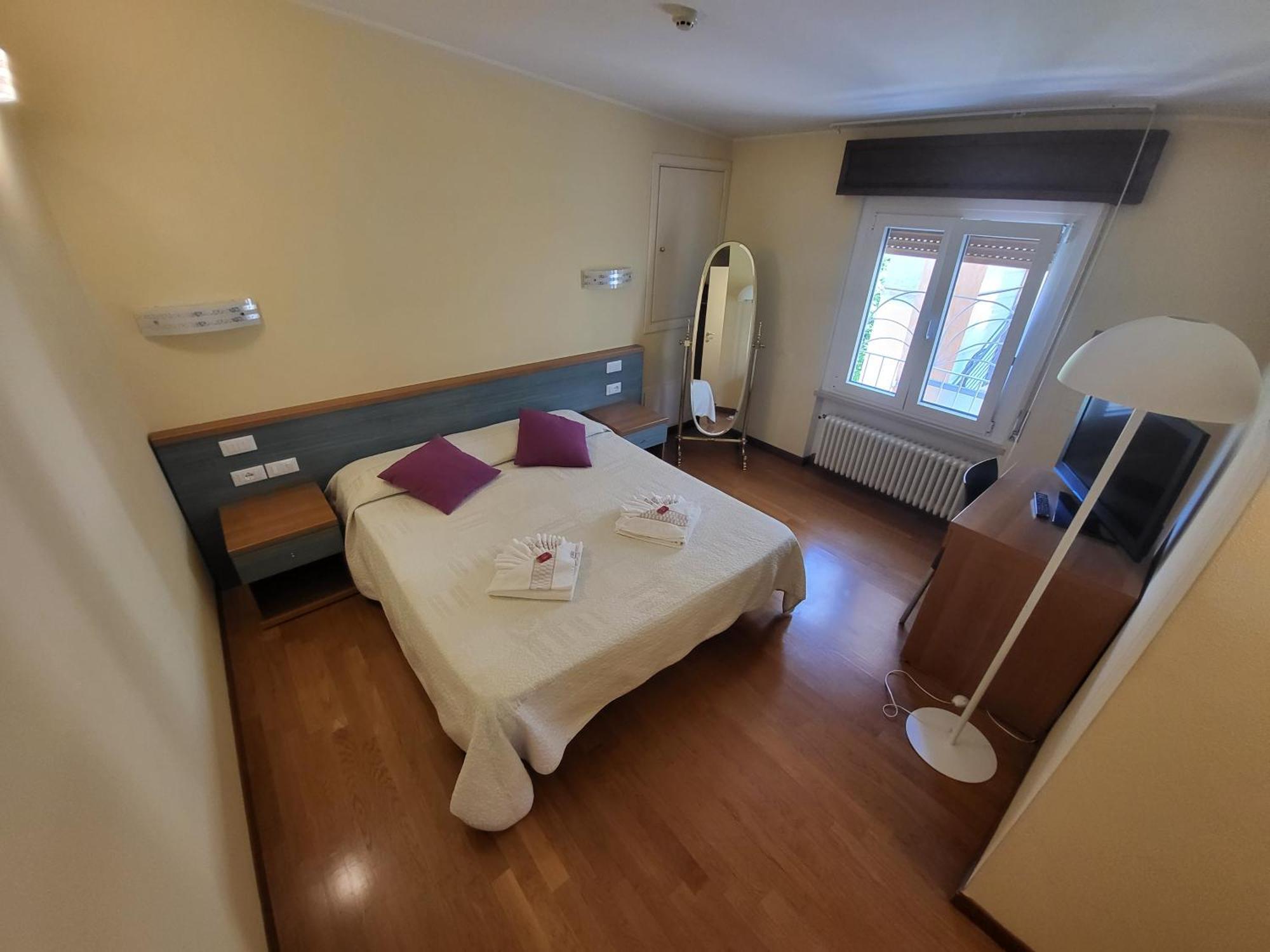 Penthouse Casa Alkea Masse Lake View Бренцоне-суль-Гарда Экстерьер фото